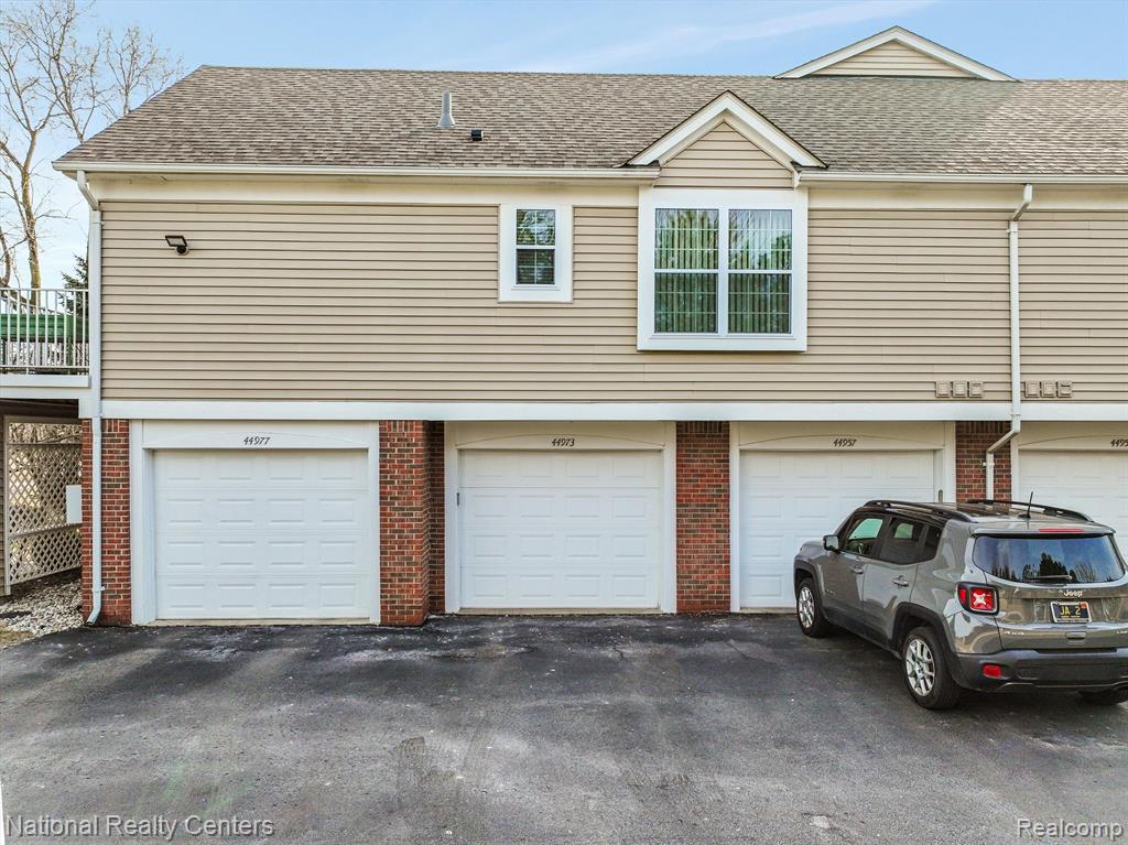 44973 MARIGOLD Drive, Sterling Heights, MI 48314 — Photo 26