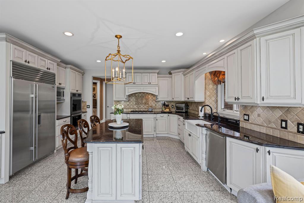 6127 WINCLIFF Drive, West Bloomfield, MI — Photo 18
