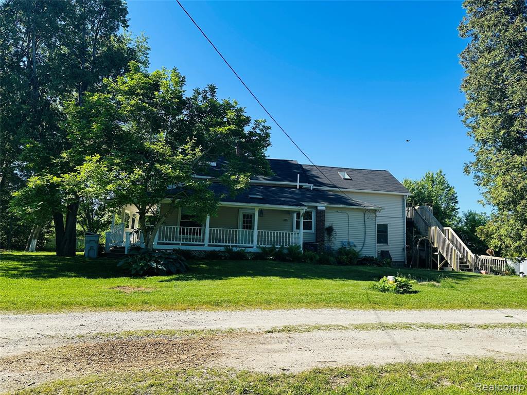 11270 Rushton #3 Road, South Lyon, MI 48178