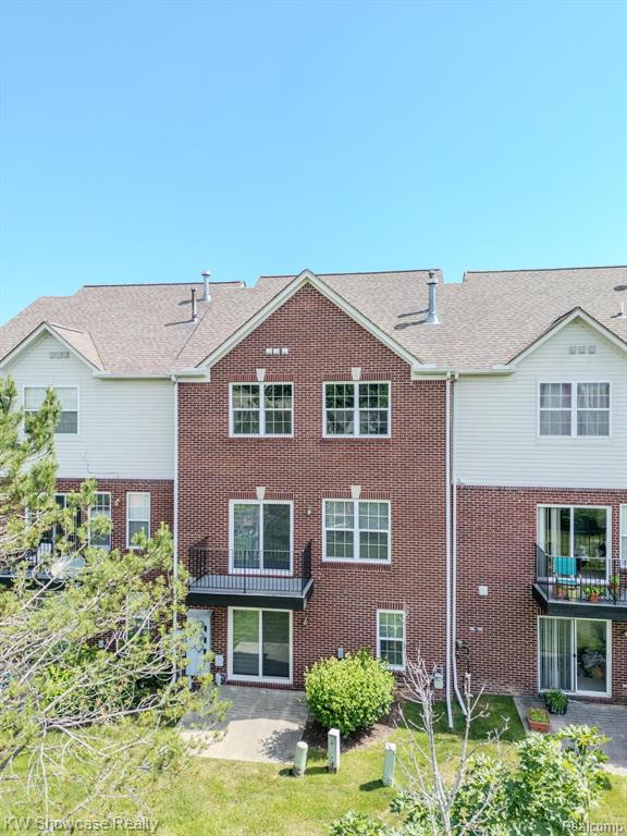 432 CHERRY ORCHARD Road, Canton, MI 48188 — Photo 9