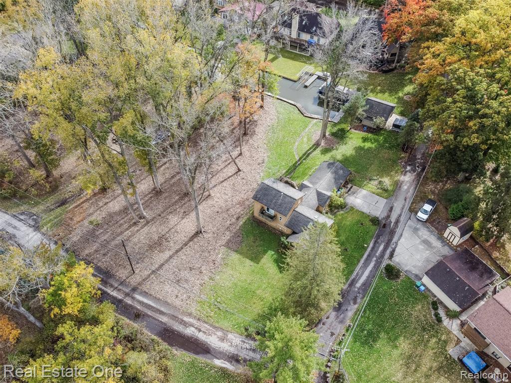 633 Appalachi Street, Commerce Twp, MI 48390 — Photo 3