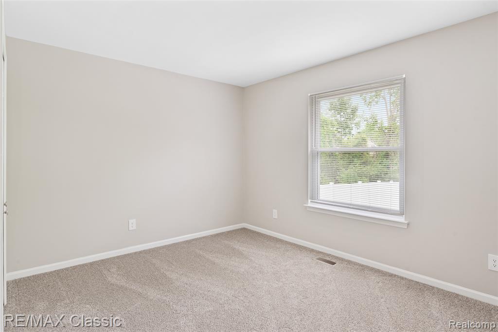 995 Wildwood Lane, Canton, MI 48188 — Photo 18