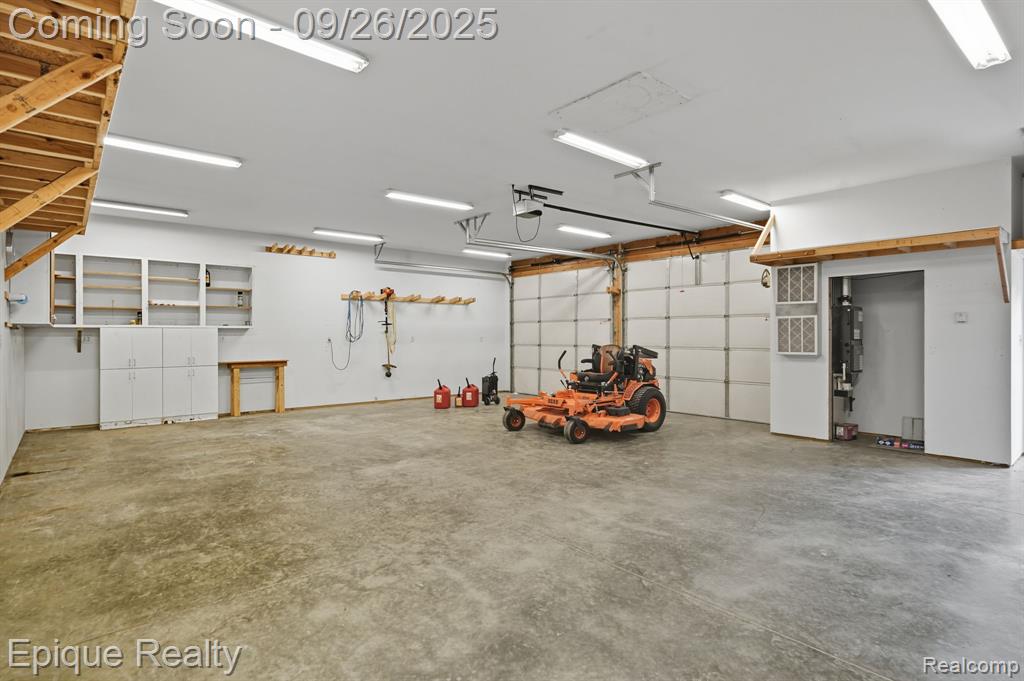 6481 Byron Road, Howell, MI 48855 — Photo 28