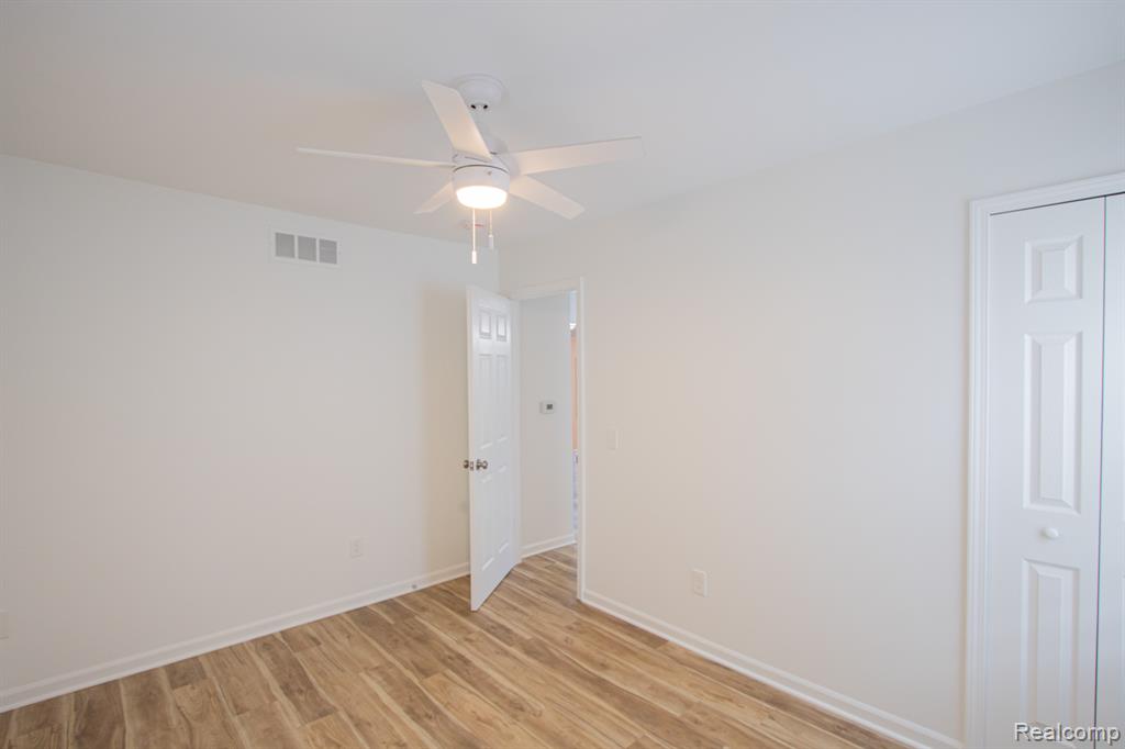 7548 Beaverland, Detroit, MI 48239 — Photo 17