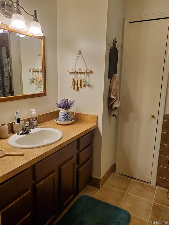 1469 DOVER Hill N, Unit 53, Walled Lake, MI 48390 — Photo 14