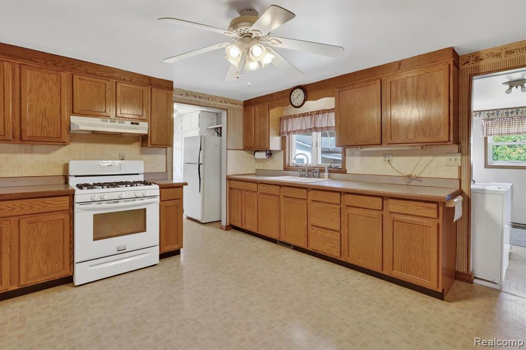7974 W Gilford Road, Reese, MI 48757 — Photo 11
