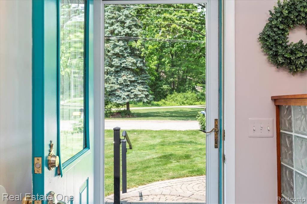 5900 Wellington Drive, Clarkston, MI — Photo 29