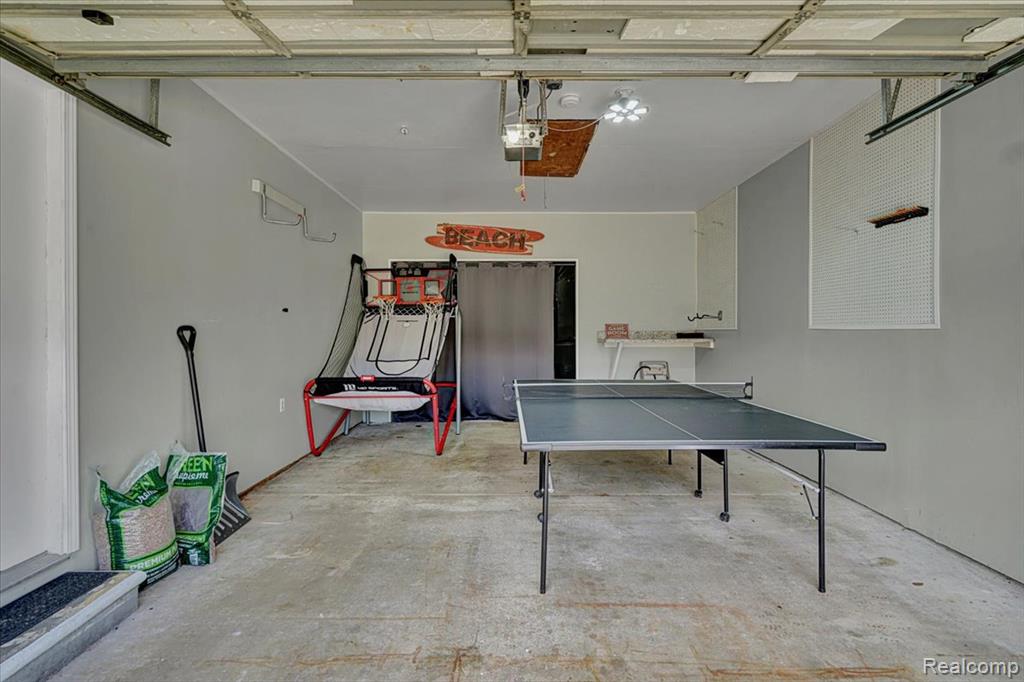 131 Bryan J Drive, Houghton Lake, MI 48629 — Photo 34