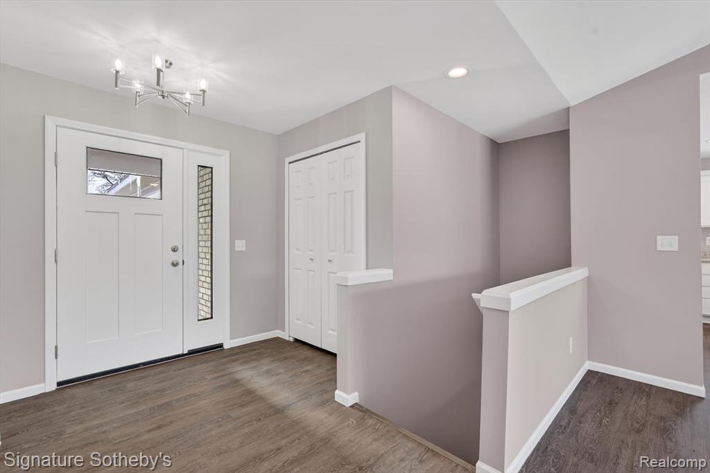 8515 Sandy Crest Drive, White Lake, MI, 00000