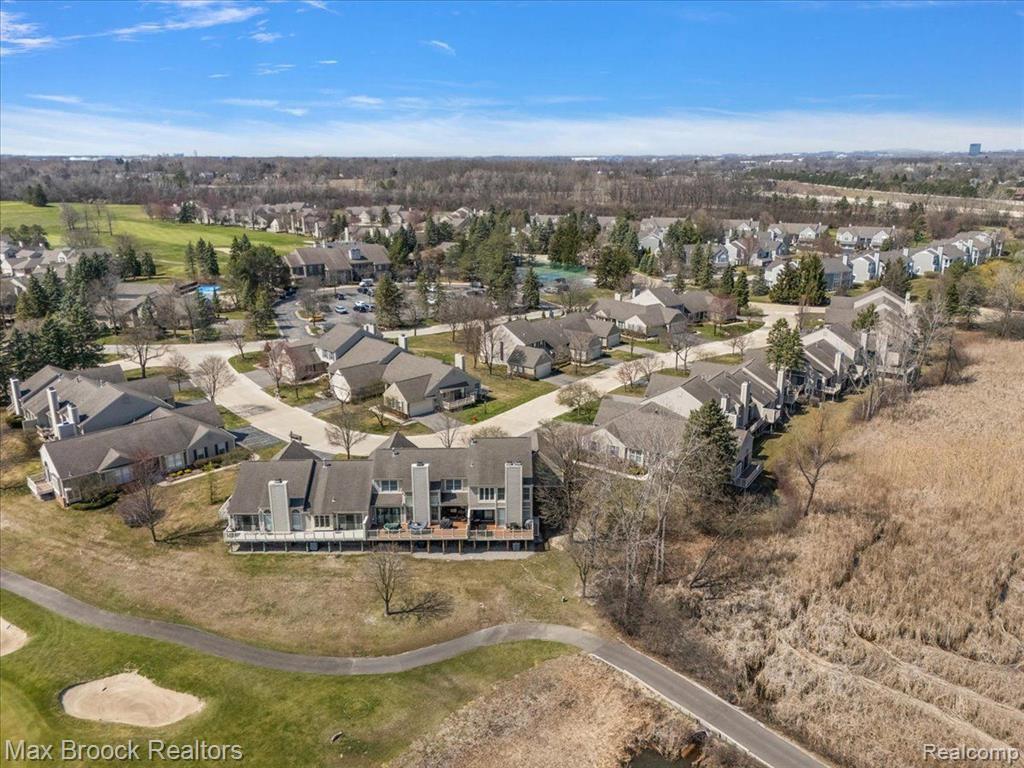 892 TARTAN Trail, Bloomfield Hills, MI 48304 — Photo 52