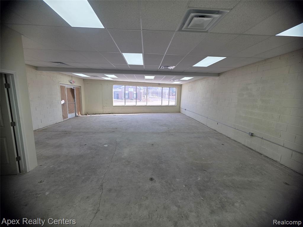 2262 S Wayne Rd Road, Westland, MI 48186, Westland, MI, 48186