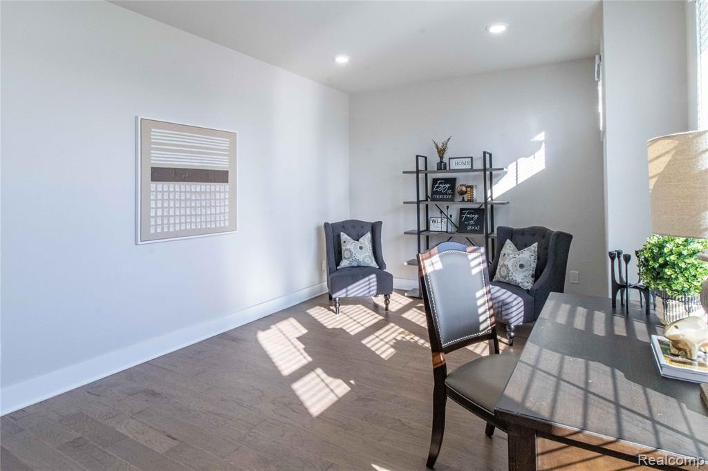 5532 Timber Glen Court, Ann Arbor, MI 48108 — Photo 6