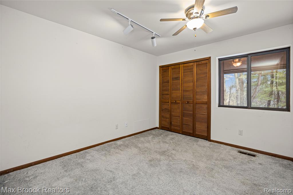 32674 Bingham Lane, Bingham Farms, MI 48025 — Photo 53