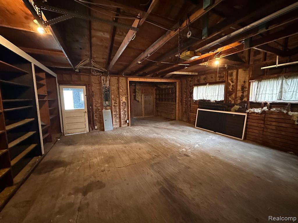 5324 SOUTHWAY Drive, Swartz Creek, MI 48473 — Photo 32