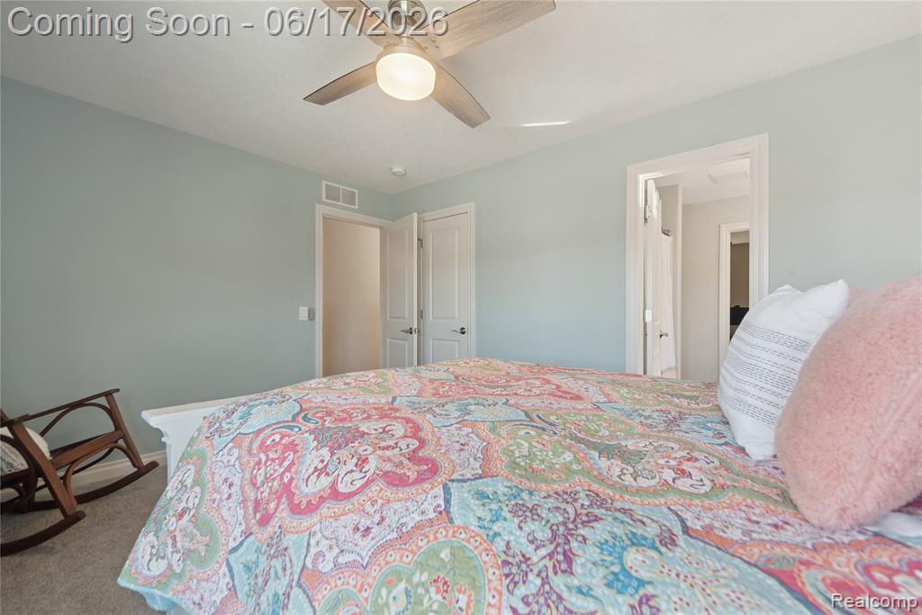 16939 Willowbrook Drive, Haslett, MI 48840 — Photo 38