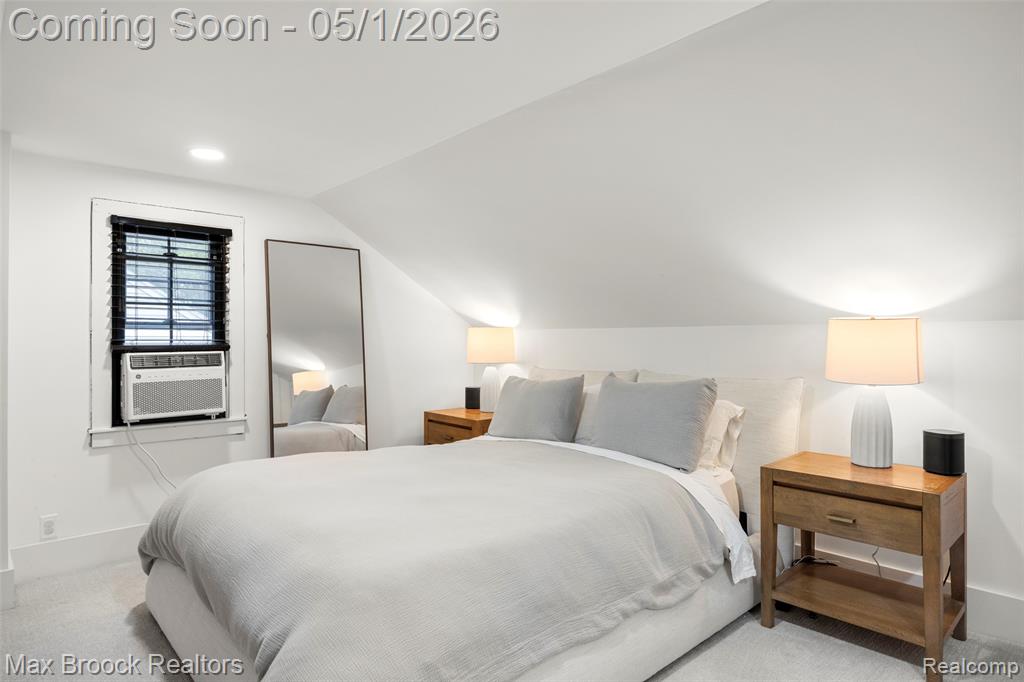 513 N Altadena Avenue, Royal Oak, MI 48067 — Photo 17