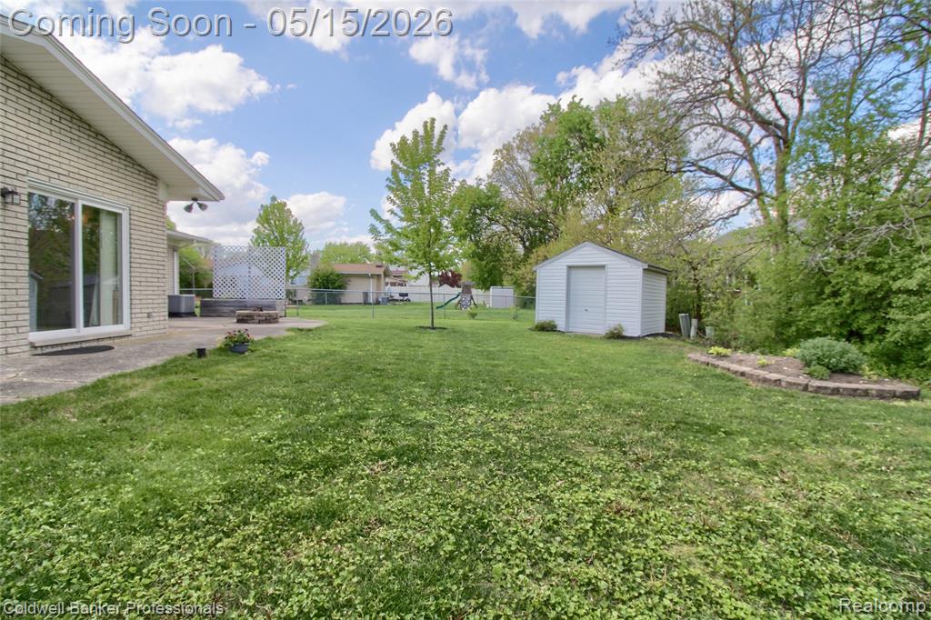 5866 Willow Creek Drive, Canton, MI 48187 — Photo 33