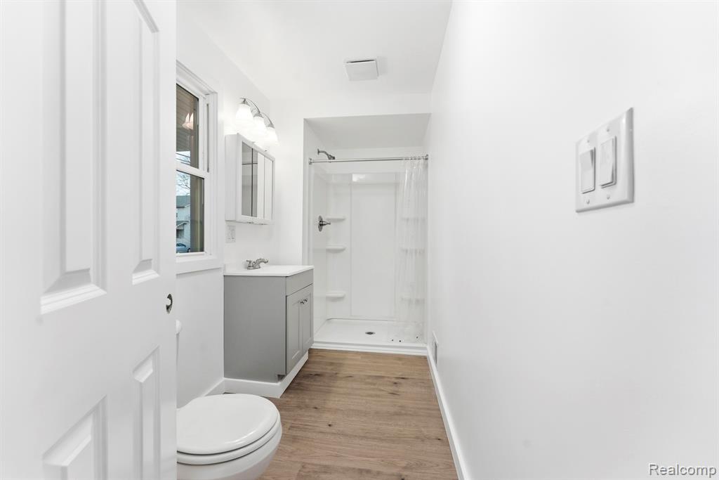 1710 Fort Park Boulevard, Lincoln Park, MI 48146 — Photo 12