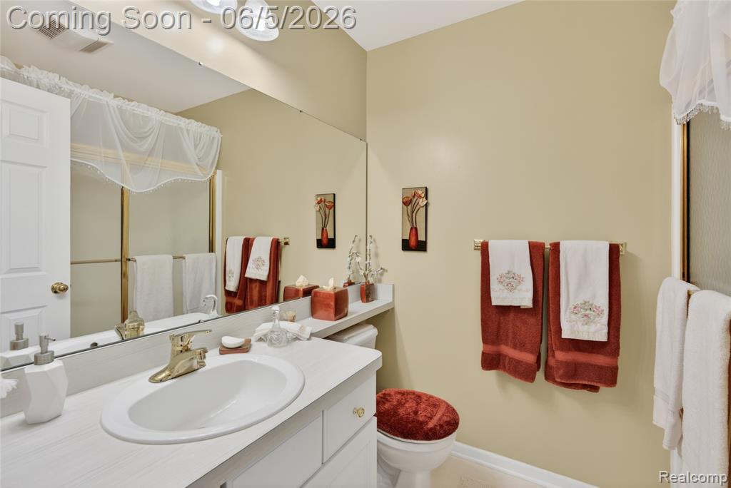 2443 Crossings Circle, Davison, MI 48423 — Photo 40