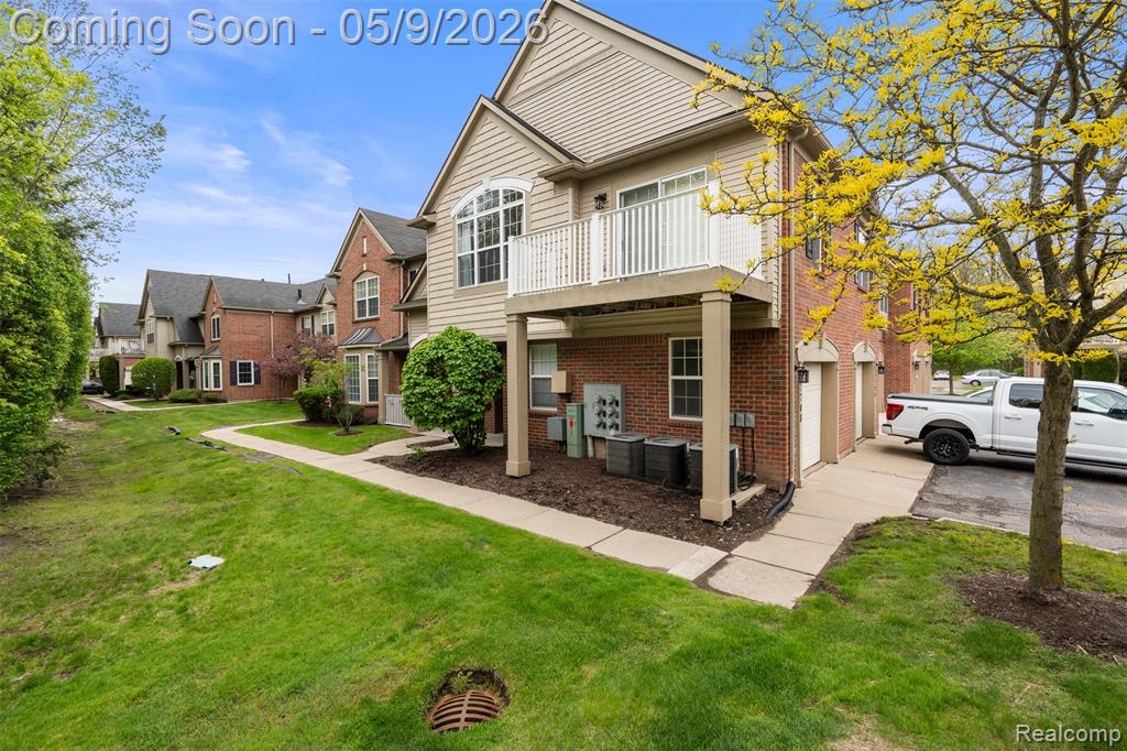 47708 Ormskirk Drive, Canton, MI 48188 — Photo 3