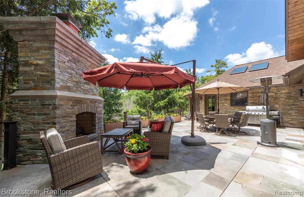 7215 DEER LAKE Court, Clarkston, MI — Photo 55