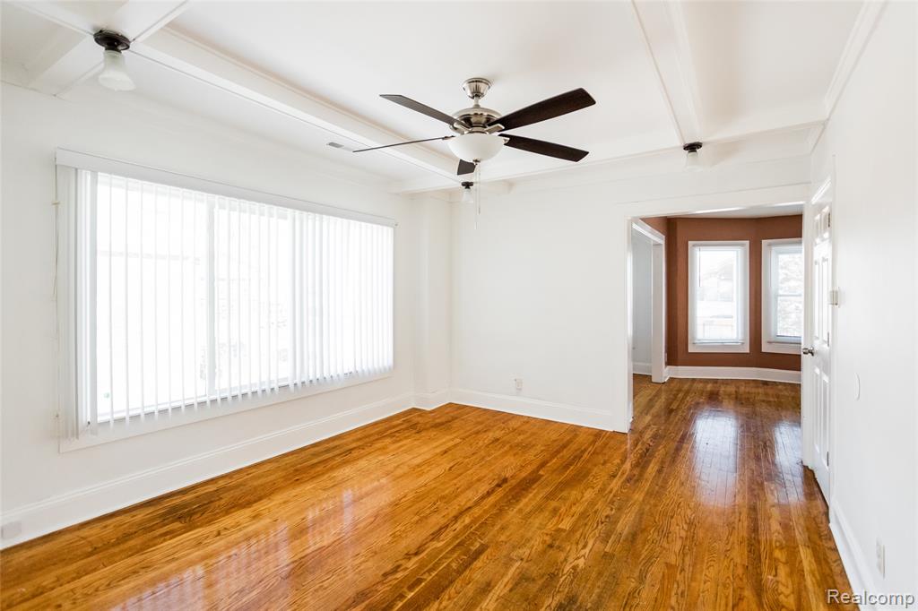 5435 Burns Street, Detroit, MI 48213 — Photo 10