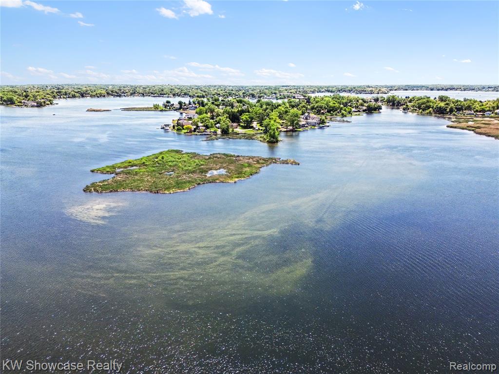 474 Beverly Island Drive, Waterford, MI 48328 — Photo 58