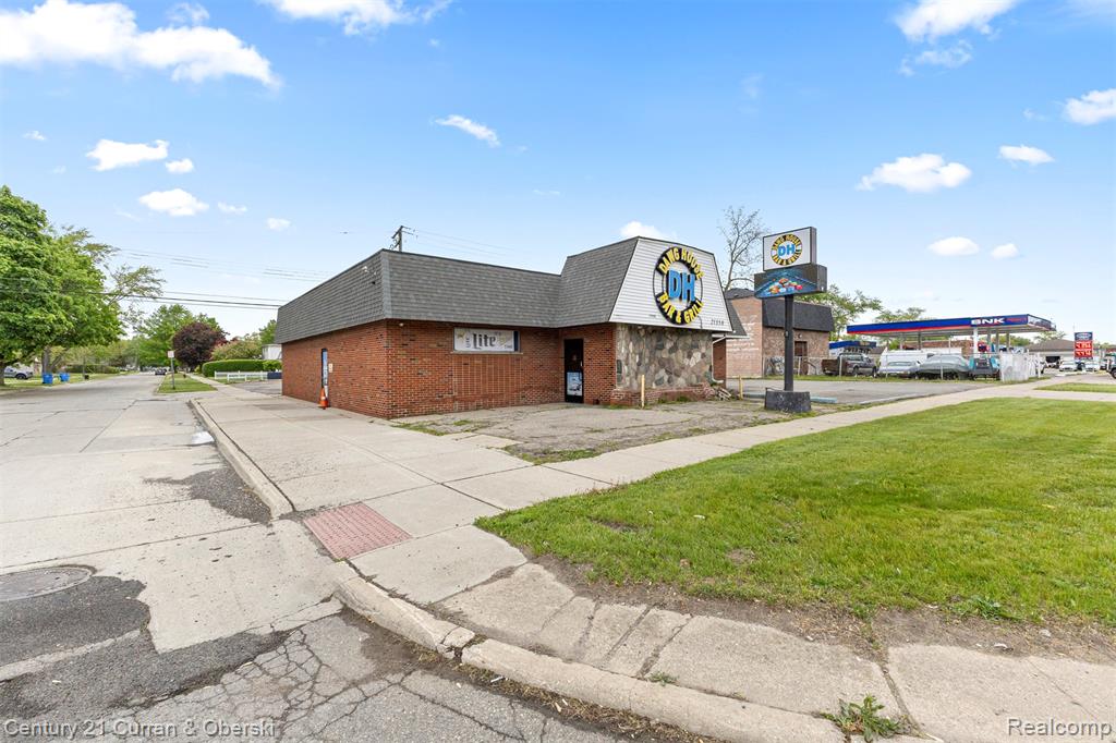21350 Van Born Rd, Dearborn Heights, MI 48125 — Photo 3