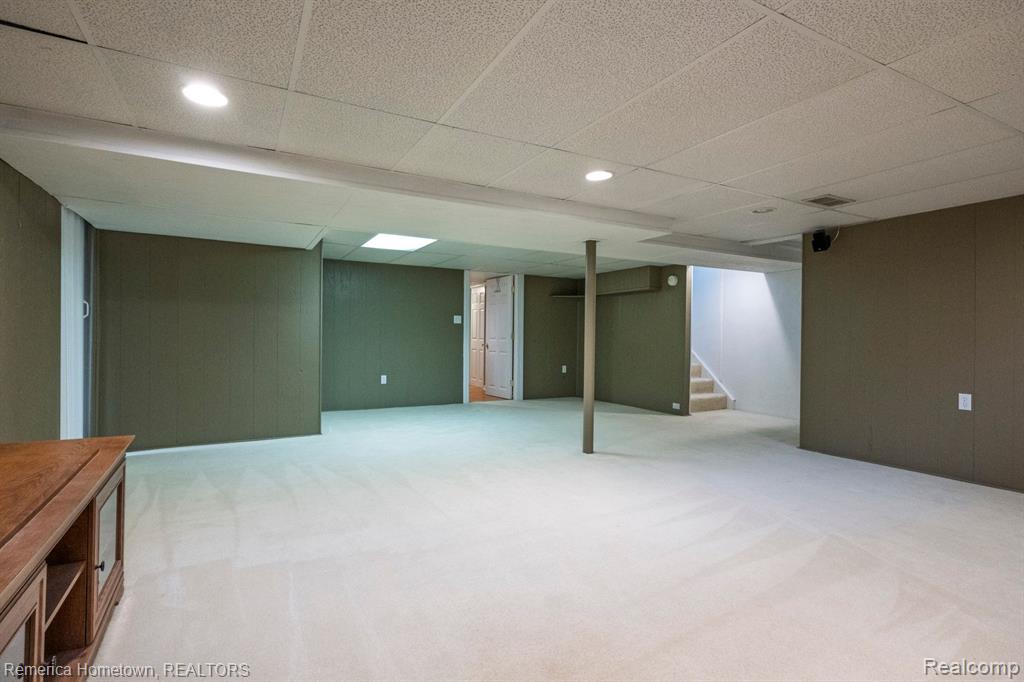 9183 Redbud Avenue, Plymouth, MI 48170 — Photo 23