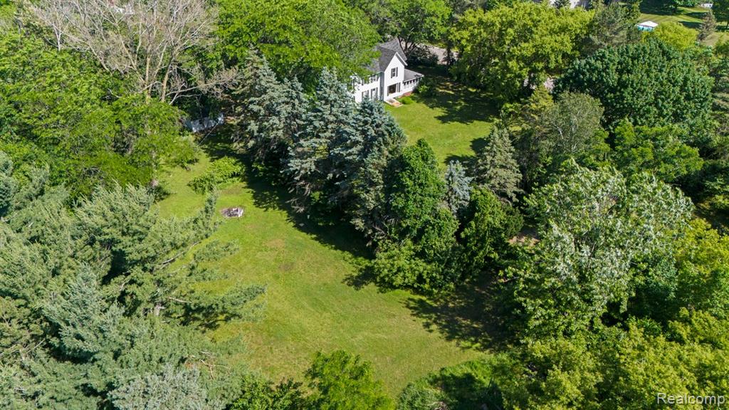 5390 Oak Hill Road, Clarkston, MI 48348 — Photo 47