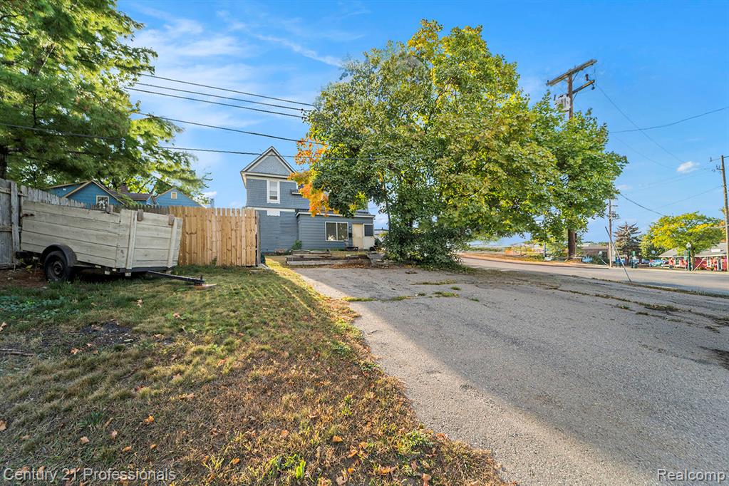 428 East Street, Rochester, MI 48307 — Photo 27