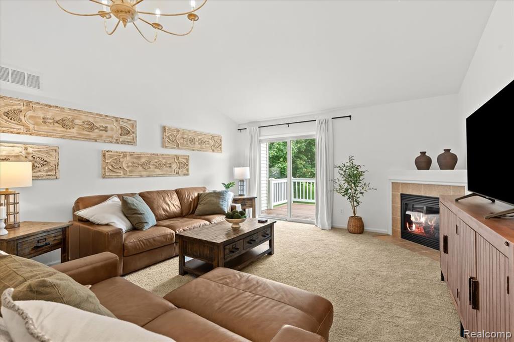 4685 Summer Ridge Drive, Howell, MI 48843 — Photo 9