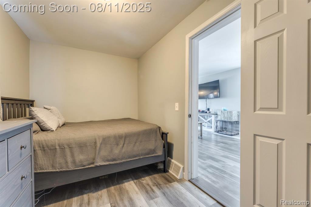 913 Michigan Street, Port Huron, MI 48060 — Photo 19