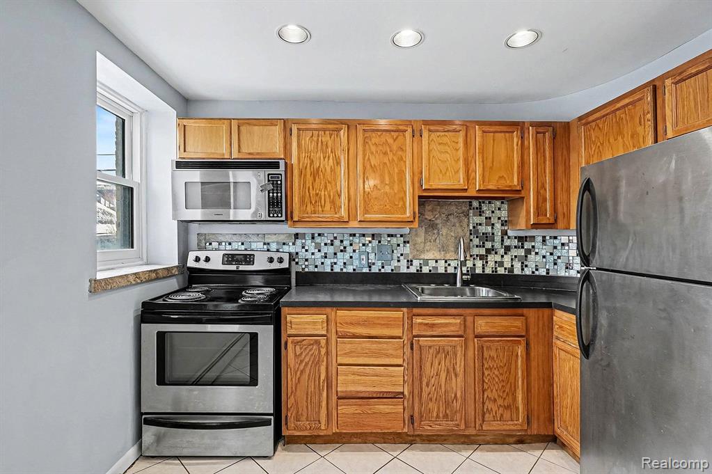 120 Seward Street, 108, Detroit, MI 48202 — Photo 9