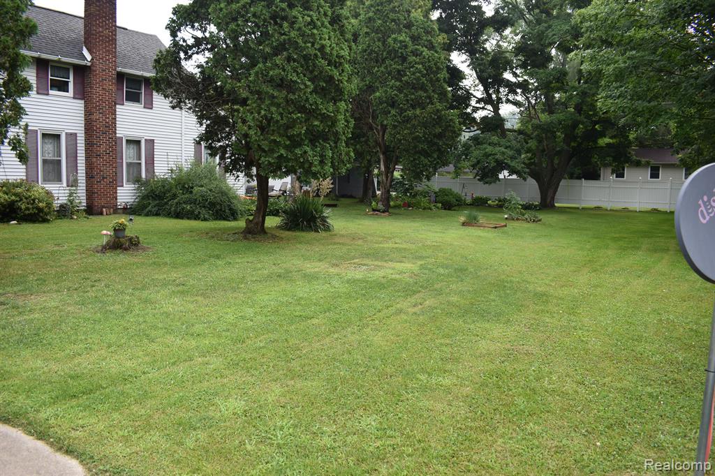 309 S MAPLE Street, Webberville, MI 48892 — Photo 13