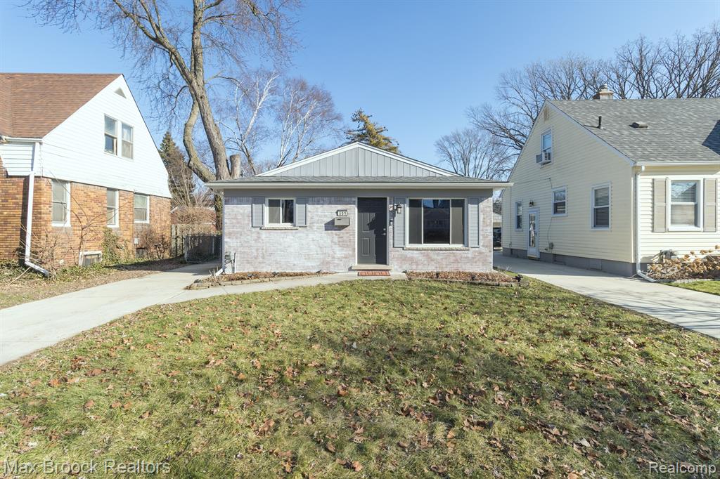 501 S Edgeworth Avenue, Royal Oak, MI 48067 — Photo 2