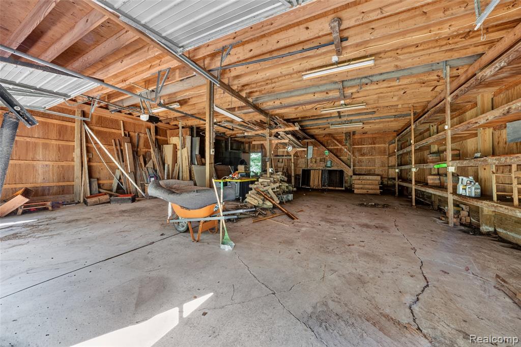 4565 Brookside Road, Fenton, MI 48430 — Photo 37