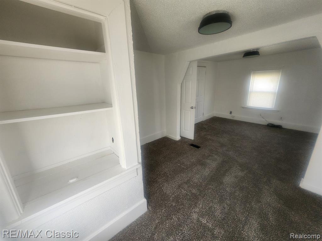 472 S JESSIE Street, Pontiac, MI 48341 — Photo 14