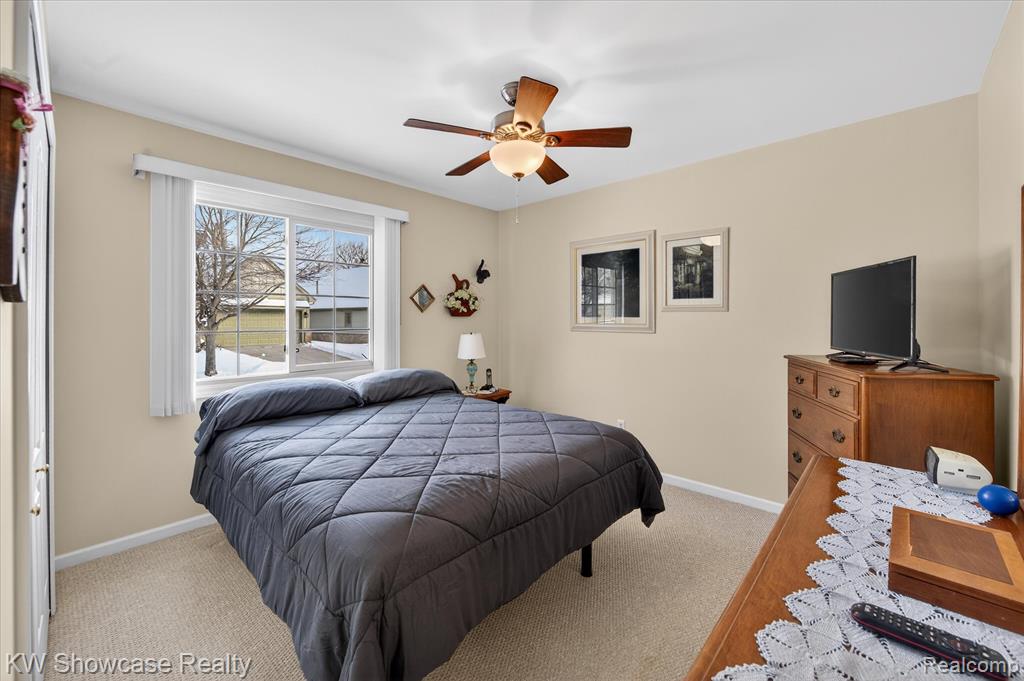 802 Red Maple Lane, Wixom, MI 48393 — Photo 23