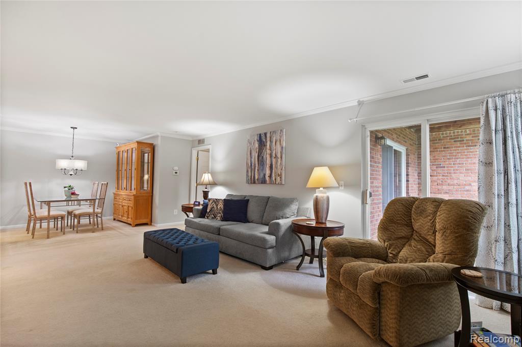 56575 Chesapeake Trail, Shelby Twp, MI 48316 — Photo 5