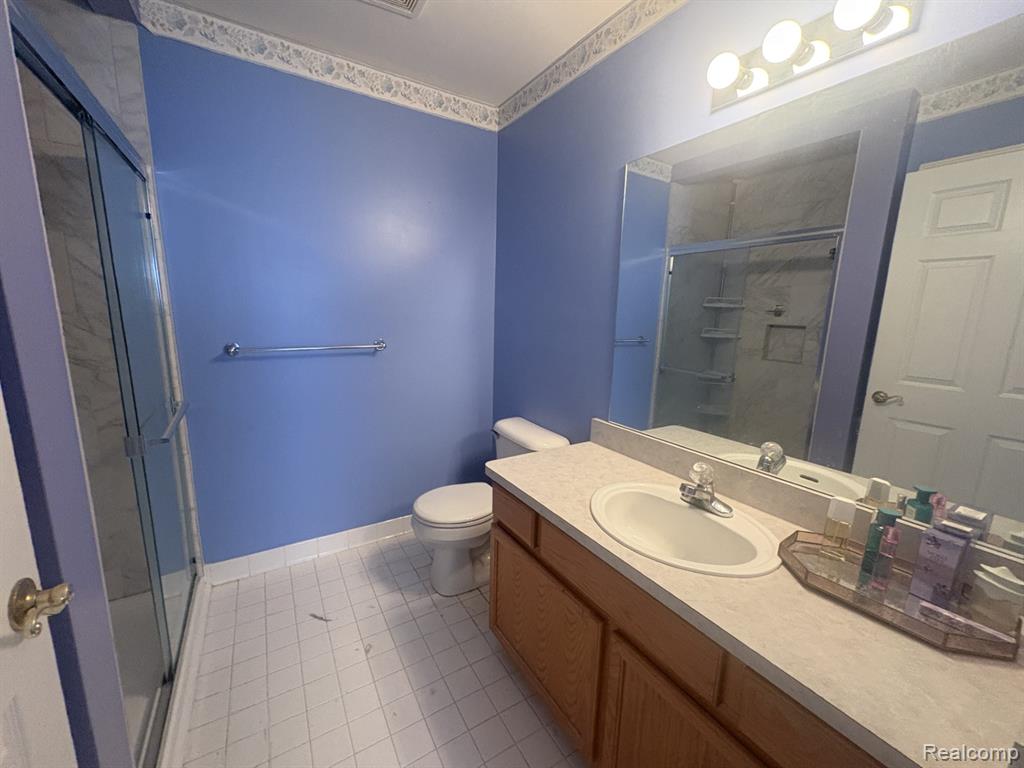 14033 Watersway Drive, Gibraltar, MI — Photo 18