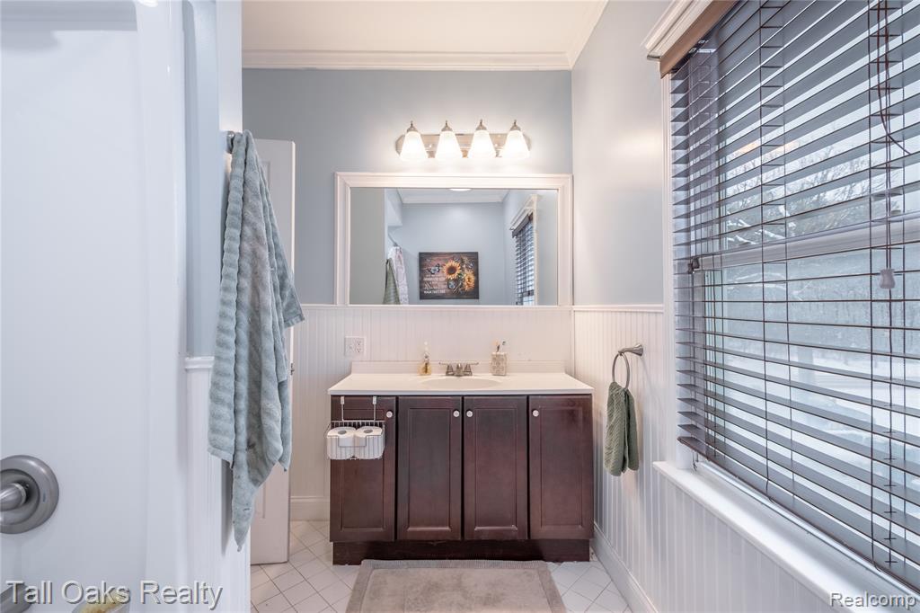 9198 Hegel Road, Goodrich Vlg, MI — Photo 30
