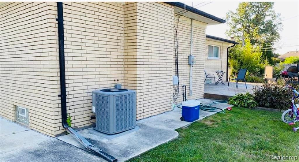 4867 Shell Court, Warren, MI 48091 — Photo 18