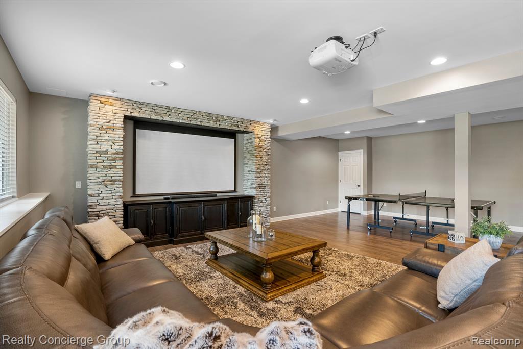 9801 BROOKFIELD Drive, Brighton, MI 48116 — Photo 33
