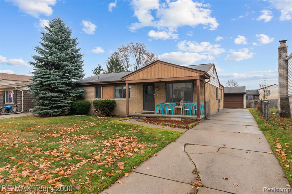 40220 Walter Drive, Sterling Heights, MI 48310 — Photo 2