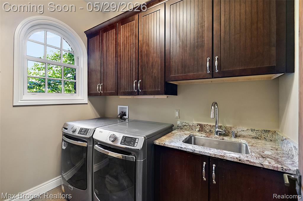 9716 Hadley Road, Clarkston, MI 48348 — Photo 16