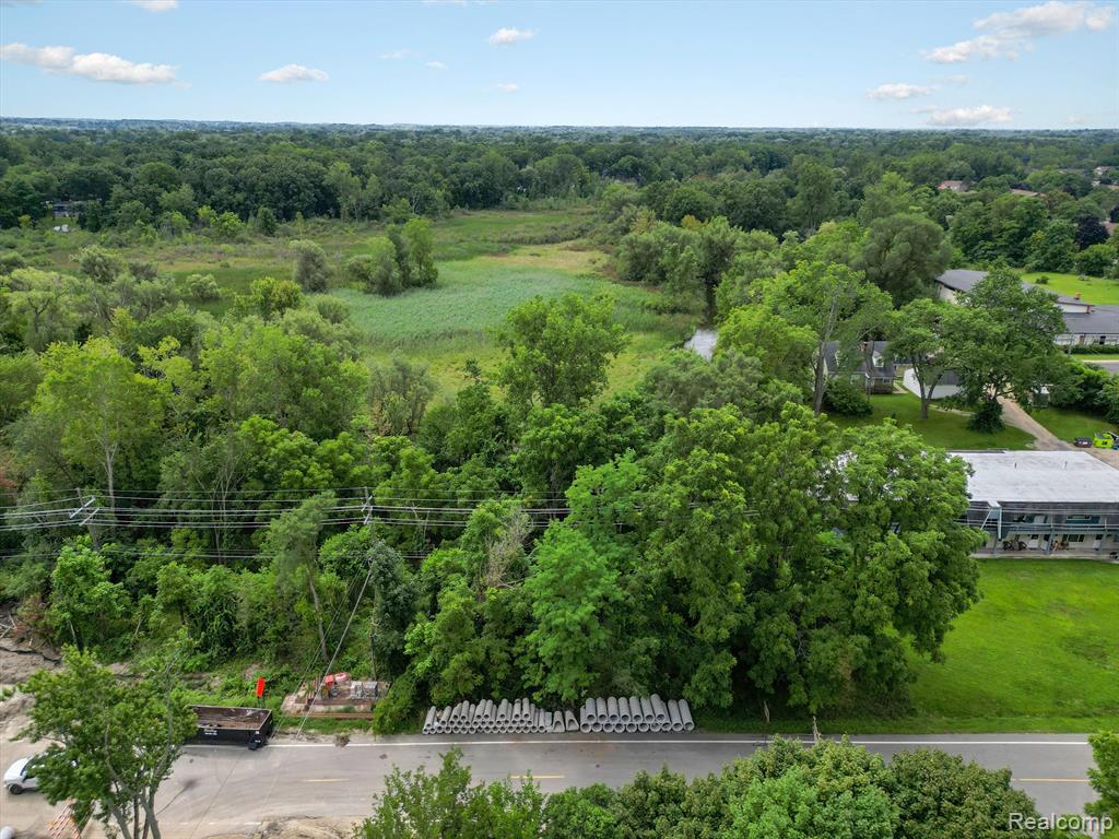 5675 PONTIAC LAKE Road, Waterford, MI 48327 — Photo 5