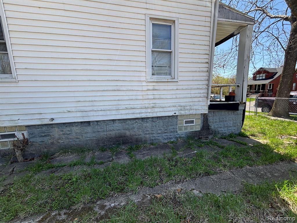 5572 CADILLAC Avenue, Detroit, MI 48213 — Photo 30