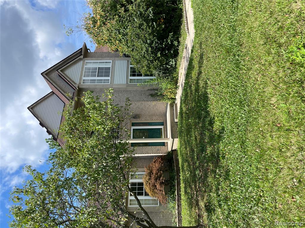 9514 Madison Drive, Van Buren, MI 48111 — front exterior