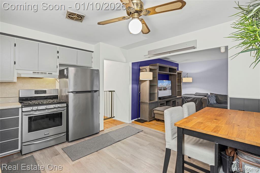 7349 GILMAN Street, Westland, MI — Photo 19